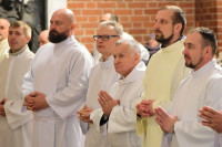 Błogosławieństwo nowych szafarzy nadzwyczajnych Komunii św. w konkatedrze św. Jakuba w Olsztynie [02.12.2023]