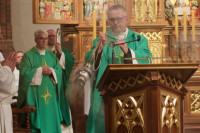 Błogosławieństwo nowych szafarzy [2021.27.11]