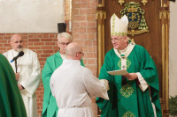 Błogosławieństwo nowych szafarzy [2021.27.11]